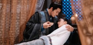 ไข่มุกเคียงบัลลังก์ นางเอก