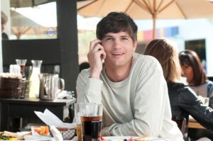 No Strings Attached จะกิ๊กหรือกั๊ก ก็รักซะแล้ว